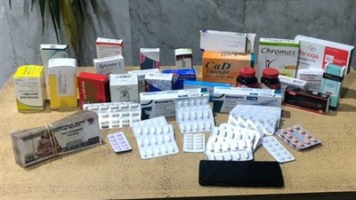 القبض على مروج للأقراص المخدرة عبر فيس بوك بالطالبية