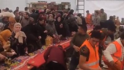 زحام كبير على معرض أهلًا رمضان بالمنوفية لشراء السلع بأسعار مخفضة | بث مباشر