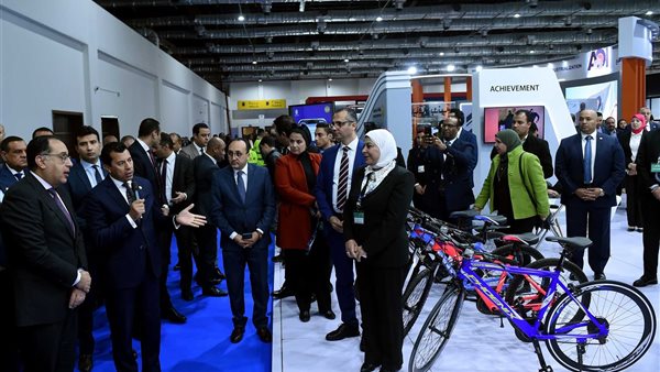 افتتاح معرض معرض