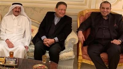 الوفد المصري يهنئ خالد المالك لفوزه بشخصية العام في الإعلام السعودي