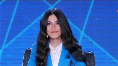 المتسابقة سارة سامي تتوتر أمام لجنة تحكيم الدوم.. ومحمد سعيد محفوظ: لازم تؤمني أنك شاطرة