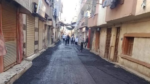 رصف الطرق بأسيوط