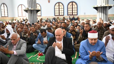 بتكلفة 2.5 مليون جنيه.. افتتاح المسجد العتيق بالسلامية في قنا