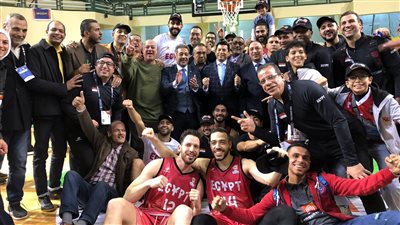 اللجنة الأوليمبية تهنىء اتحاد السلة بتأهل منتخب الرجال لنهائيات كأس العالم