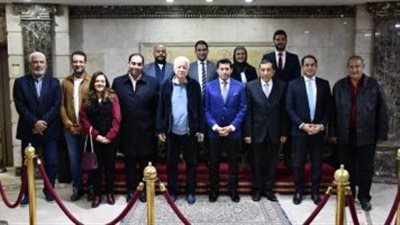 مصادر لـ القاهرة 24: لجنة ثلاثية لإدارة الزمالك.. وانتخاب مجلس جديد قبل نهاية أكتوبر