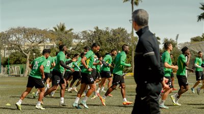 البنك الأهلي يختتم معسكره المغلق بالإسماعيلية استعدادا لمواجهة سيراميكا كليوباترا