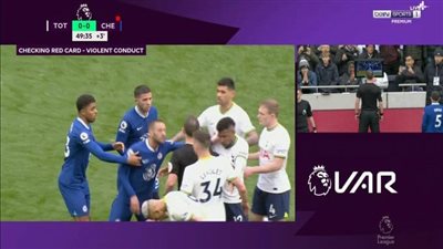 الـVAR يُنقذ زياش من الطرد مع تشيلسي أمام توتنهام في الدوري الإنجليزي