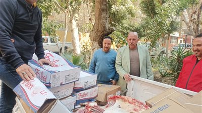 إغلاق محل مخالف بالعمرانية به 372 كيلو لحوم فاسدة.. ومحافظ الجيزة يوجه بتكثيف الرقابة