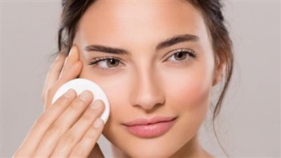 تقنية فريدة من نوعها.. 5 فوائد لغمس الوجه في الماء المثلج قبل وضع المكياج