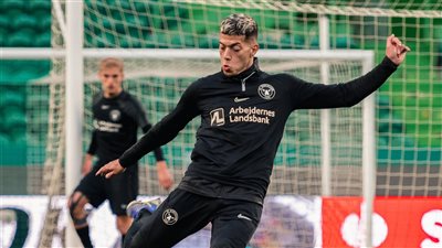 إمام عاشور يرد بطريقته الخاصة على أنباء انتقاله إلى النادي الأهلي