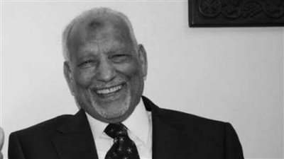 موعد صلاة الجنازة على رشاد عثمان بالإسكندرية