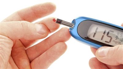 علامات مرض السكري تظهر على اليد.. تعرف عليها