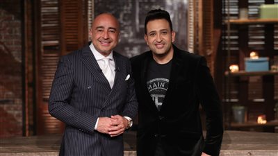 الشاعر تامر حسين يكشف تفاصيل لأول مرة في برنامج أنا سعيد غدًا