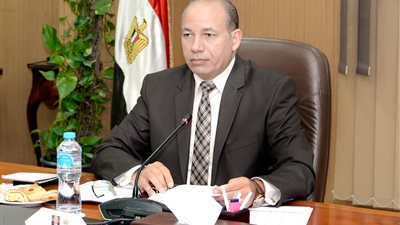 جامعة المنصورة تشارك بفريق طبى لعلاج المصابين من الشعب الفلسطيني