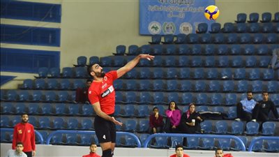 طائرة الأهلي يفوز على السويحلي الليبي ويتأهل إلى نصف نهائي البطولة العربية 