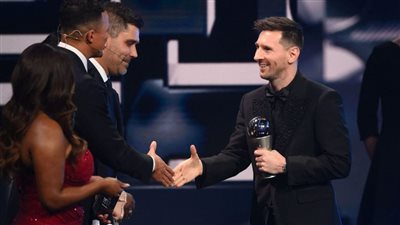 أول تعليق من ليونيل ميسي بعد التتويج بجائزة ذا بيست لأفضل لاعب في العالم 