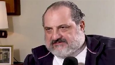 تطورات الحالة الصحية لـ خالد الصاوي بعد تعرضه لأزمة صحية