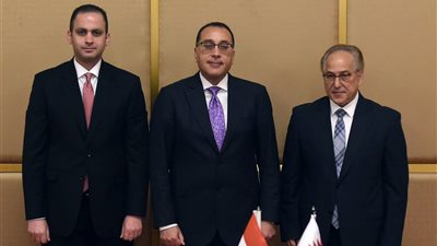 رئيس الوزراء يلتقي أعضاء مجلس إدارة غرفة قطر ورابطة رجال الأعمال