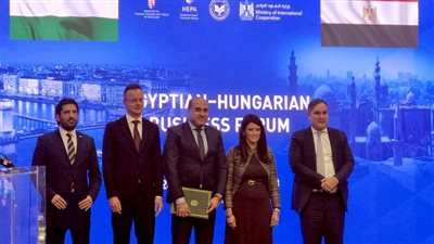 لتطوير نظم معلومات الموانئ.. بروتوكول تعاون بين اقتصادية قناة السويس والوكالة المجرية لترويج الصادرات