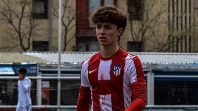 أكونت مزيف وهجوم على اتحاد الكرة.. القصة الكاملة لمحترف وهمي فضل إسبانيا على مصر 