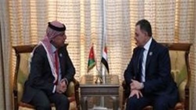 وزير الداخلية يلتقى نظرائه العرب على هامش أعمال الدورة الأربعين لمجلس وزراء الداخلية العرب بتونس