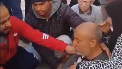 ألقوه في مياه الترعة.. انهيار أسرة الطفل الغريق بمشروع ناصر أثناء استلام الجثمان بالبحيرة| بث مباشر