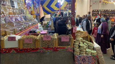 الزراعة: توفير خضار وفاكهة ولحوم ودواجن بأسعار مخفضة في معارض خير مزارعنا لأهالينا| فيديو