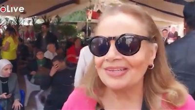 عفاف رشاد: أشرف زكي مش بينام وخدم نقابة المهن التمثيلية كتير.. وعايزين كل الناس تشتغل