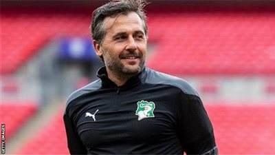 باتريس بوميل: كنت ضمن القائمة النهائية لتدريب مصر قبل فيتوريا.. والأهلي قدم بطولة تاريخية في المونديال |حوار