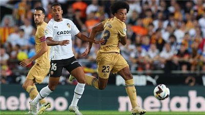 موعد مباراة برشلونة وفالنسيا في الدوري الإسباني 