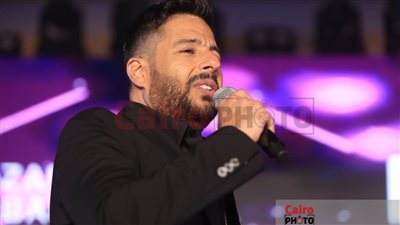 محمد حماقي يتألق في حفل لوزان والربوة العقارية