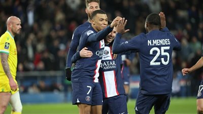 رسميًا.. مبابي يتخطى كافاني ويصبح الهداف التاريخي لـ باريس سان جيرمان