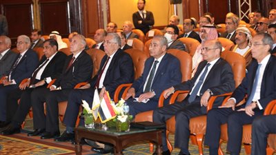 وزير الزراعة: استنباط التقاوي يوفر أصنافا عالية الإنتاجية بأسعار مناسبة للمزارعين