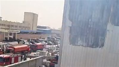 9 سيارات إطفاء ومشاركة مدير الأمن.. تفاصيل إخماد حريق مصنع العاشر من رمضان