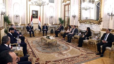 مدبولي: مصر والعراق عازمتان على توسيع إطار التعاون المشترك والنهوض بمستويات التبادل التجاري
