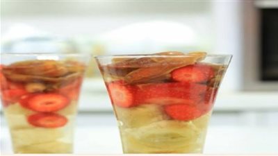 طريقة عمل الخشاف بالفواكه الطازجة 