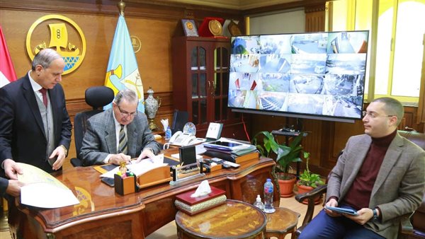 محافظ كفر الشيخ ونائبه