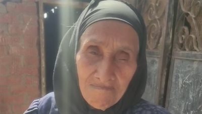 الحاجة زبيدة بعد نشر أنجلينا جولي صورتها: بيتي هيكون بيت عز لو جات تزورني| بث مباشر 