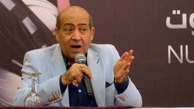 حجز محاكمة الناقد الفني طارق الشناوي بتهمة إزعاج الفنان هاني شاكر لـ 26 أبريل للحكم