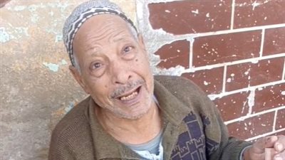 شغلي ظهر في السينما وبيجيلي ناس من السعودية.. قصة كفاح أقدم صانع حنطور ببني سويف| بث مباشر 