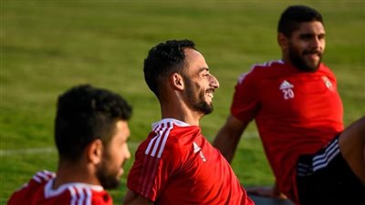 عبد القادر يشارك في جزء من المران الجماعي لـ الأهلي