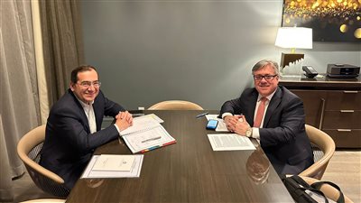 وزير البترول: طرح 12 منطقة للتنقيب عن النفط والغاز في مصر