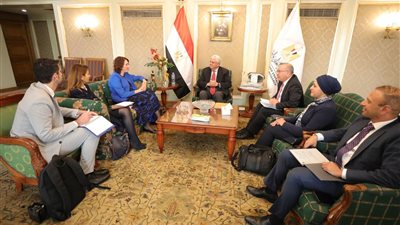 وزير التعليم العالي يبحث آليات التعاون المشترك مع اليونسكو