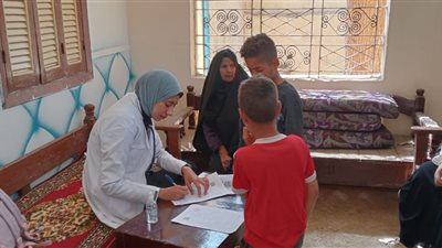 توقيع الكشف الطبي وصرف العلاج بالمجان لـ686 حالة في قنا