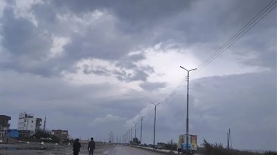 الأرصاد الجوية: منخفض جوي يضرب البلاد.. وانخفاض كبير في درجات الحرارة الأيام المقبلة