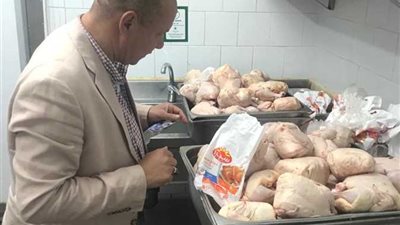 استعدادا لشهر رمضان.. الصحة توجه بتكثيف الحملات الرقابية على الفنادق وأماكن تقديم الإفطار والسحور