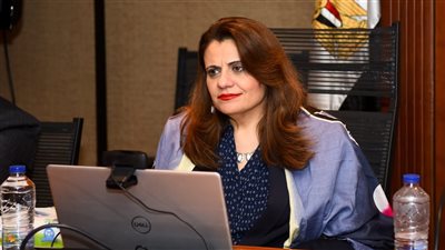 وزيرة الهجرة تكشف تفاصيل علاج ونقل المصابين العائدين من السودان