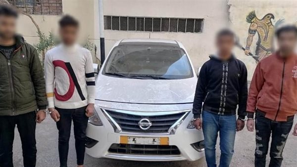 المتهمين والسيارة