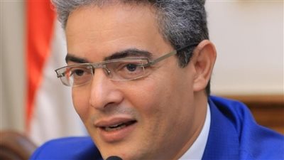 نقيب الإعلاميين يفتتح مدرسة التأهيل الإعلامي للوافدين الدارسين بالأزهر الشريف