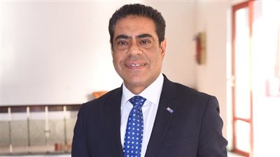 رئيس بعثة الأهلي إلى كينيا يطمئن على ترتيبات الاستقبال استعدادا لمباراة جورماهيا بدوري الأبطال